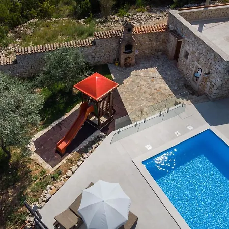 Valerie With Pool And Sea View 别墅 Sveti Jakov